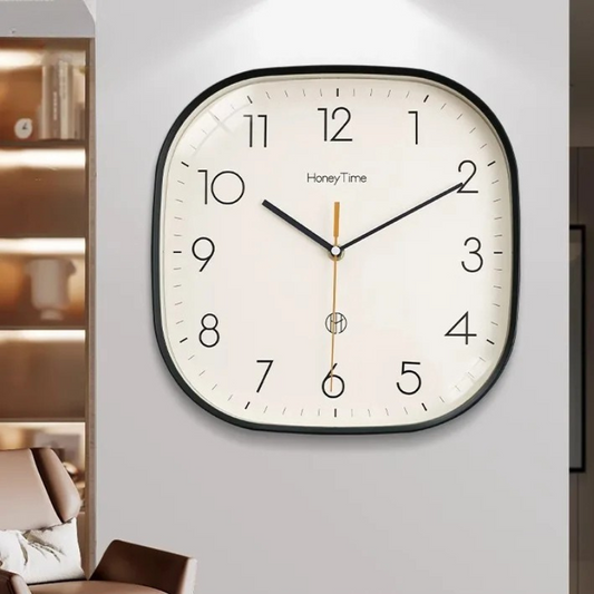 Horloge murale design carrée