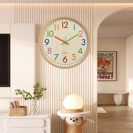 Horloge murale colorée