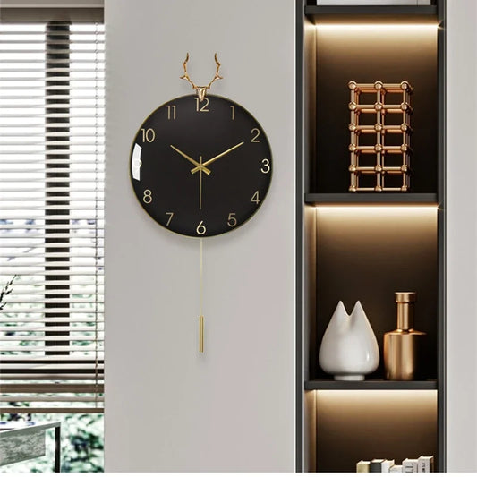 Horloge murale noire métal